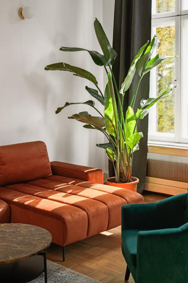 Oomph Koszyki Luxurious Apartments Warschau Buitenkant foto