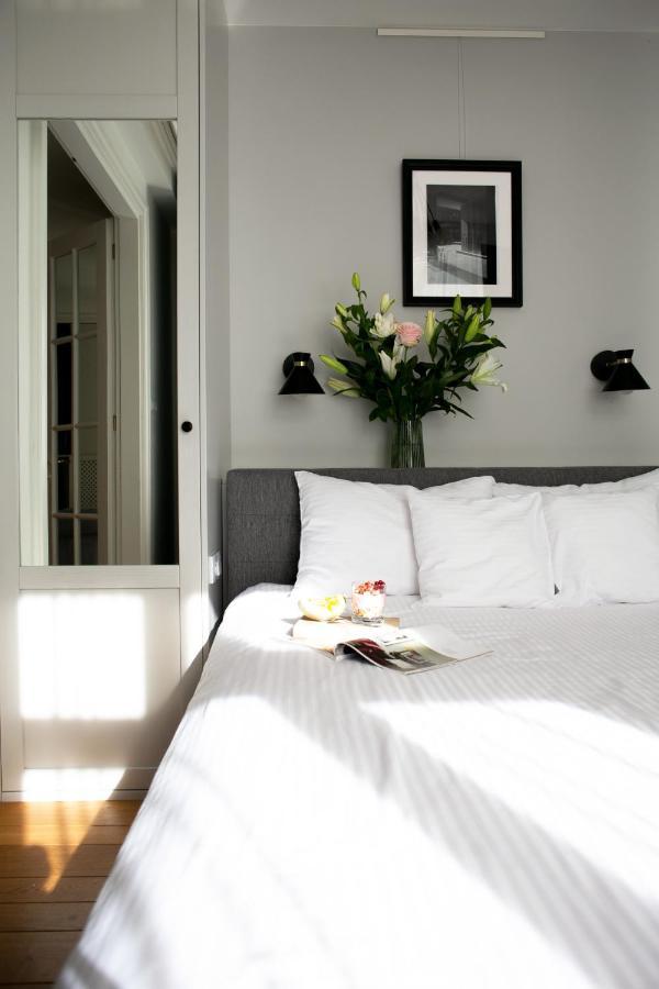 Oomph Koszyki Luxurious Apartments Warschau Buitenkant foto