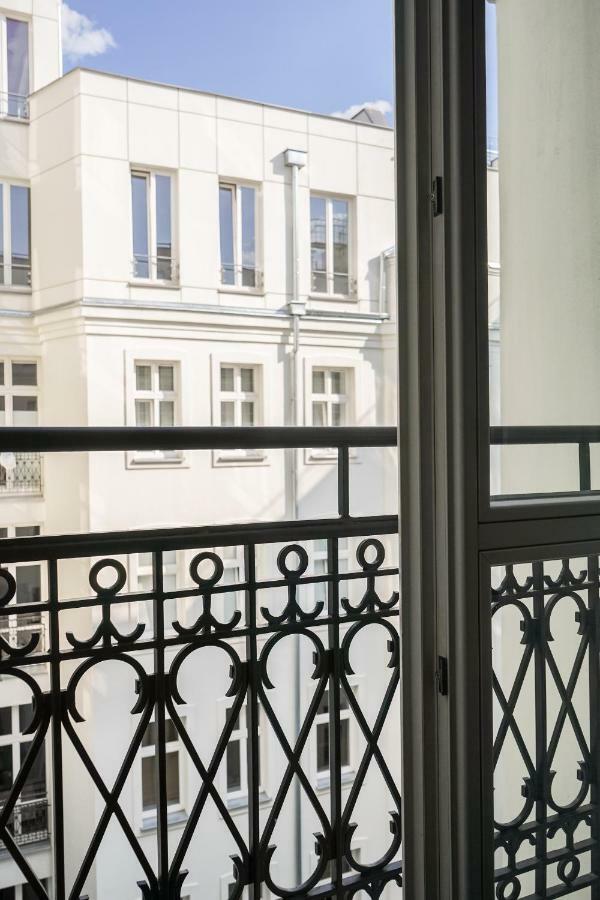 Oomph Koszyki Luxurious Apartments Warschau Buitenkant foto